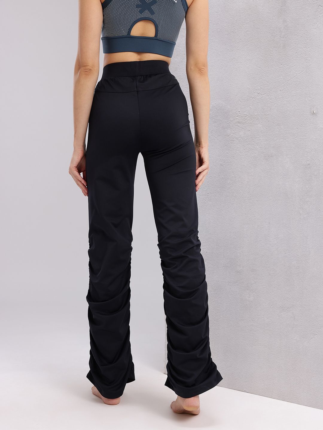 HRX by Hrithik Roshan Women Rapid Dry Yoga Track Pants