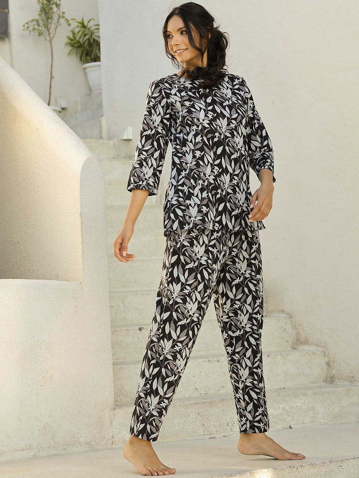 SANSKRUTIHOMES Women Printed Pure Cotton Night suit