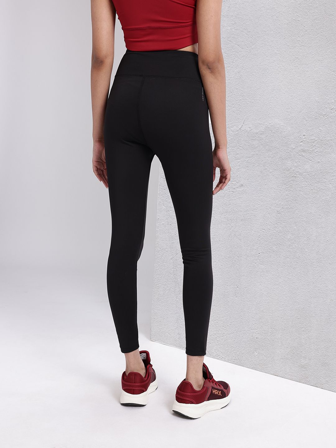HRX by Hrithik Roshan Women Cropped Rapid-Dry Running Tights