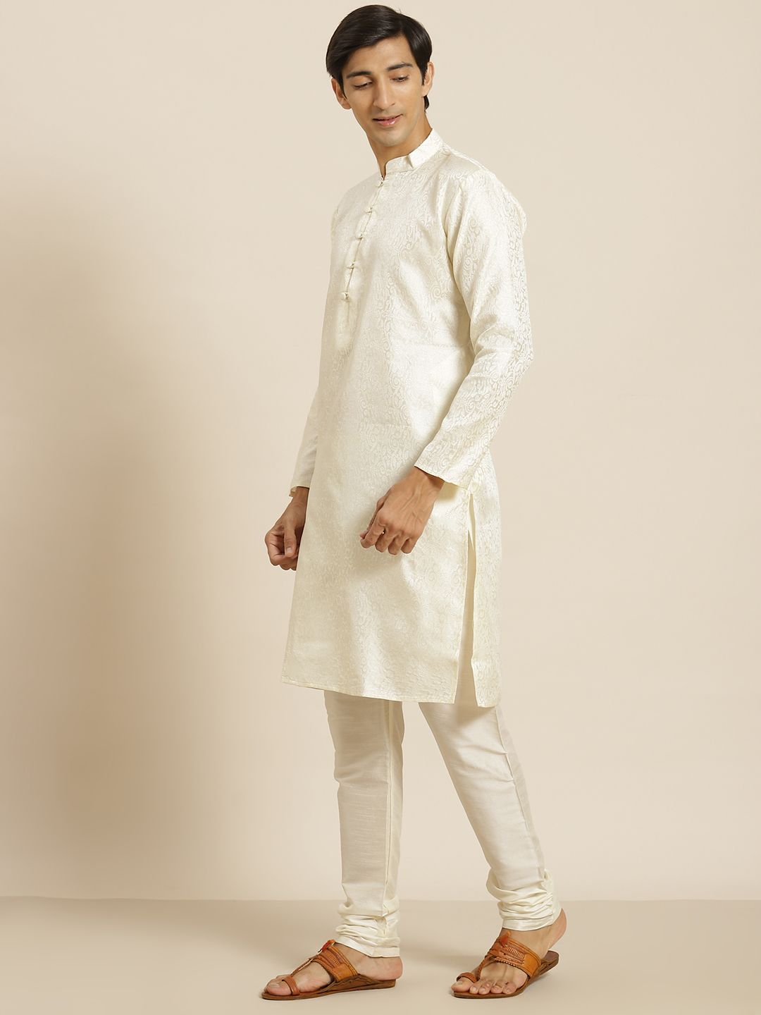 SOJANYA Men Cream-Coloured Woven Design Kurta