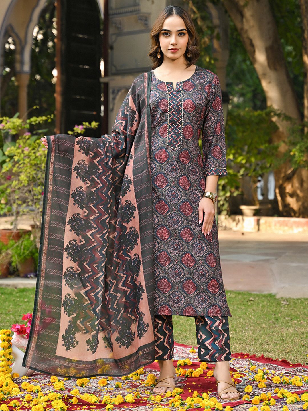 KALINI Geometric Printed Notch Neck Gotta Patti Straight Kurta With Trousers & Dupatta