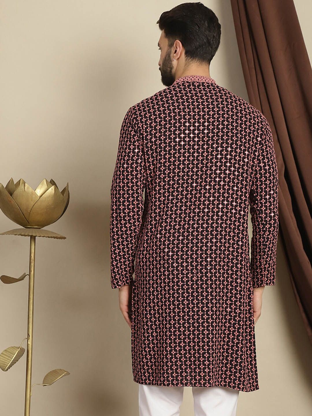 Anouk Kolar Mandarin Sulam Geometrik Labuci Kapas Kurta Lurus