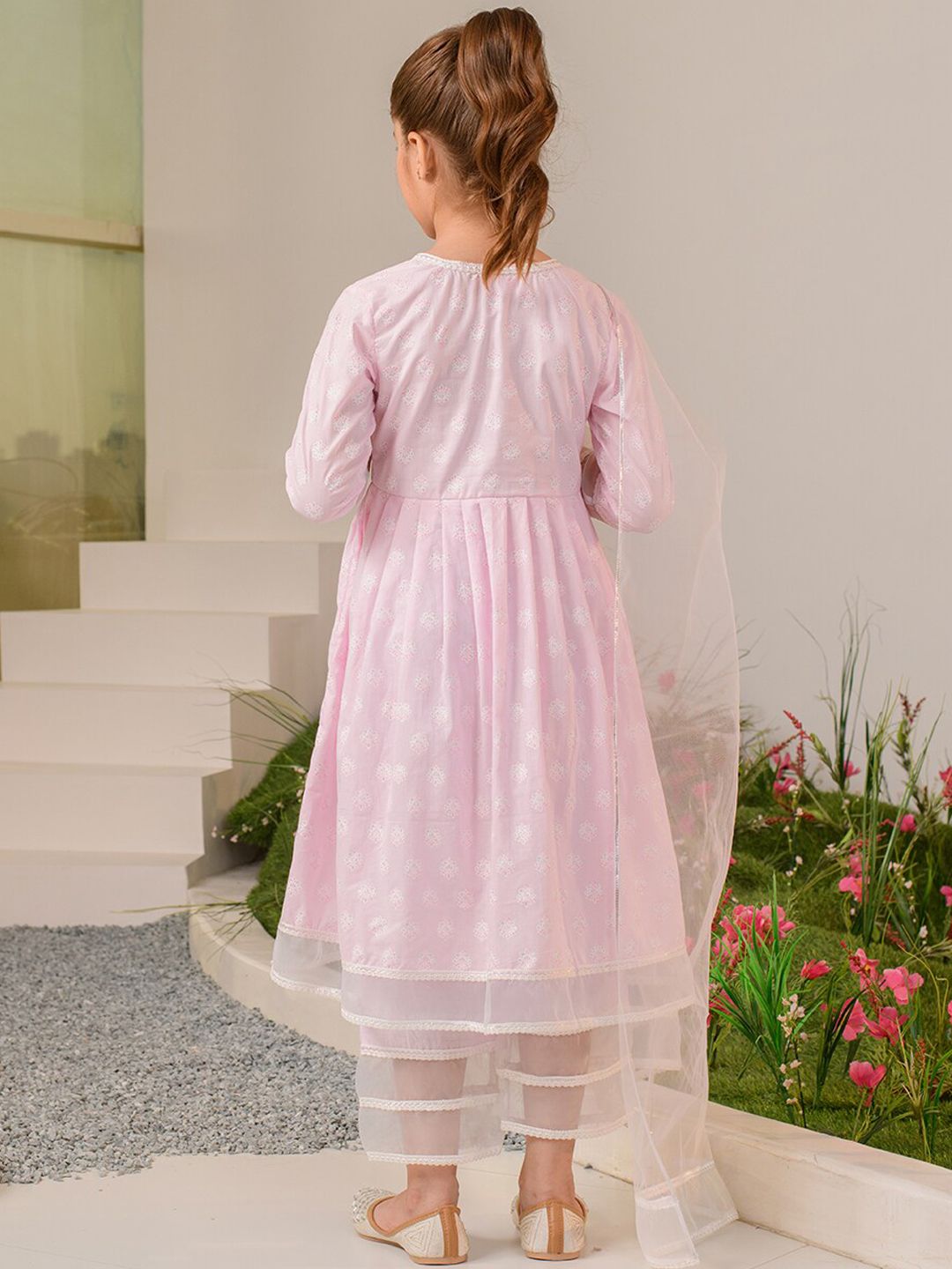 pspeaches Girls Ethnic Motifs Printed Regular Pure Cotton Kurta with Trousers & Dupatta