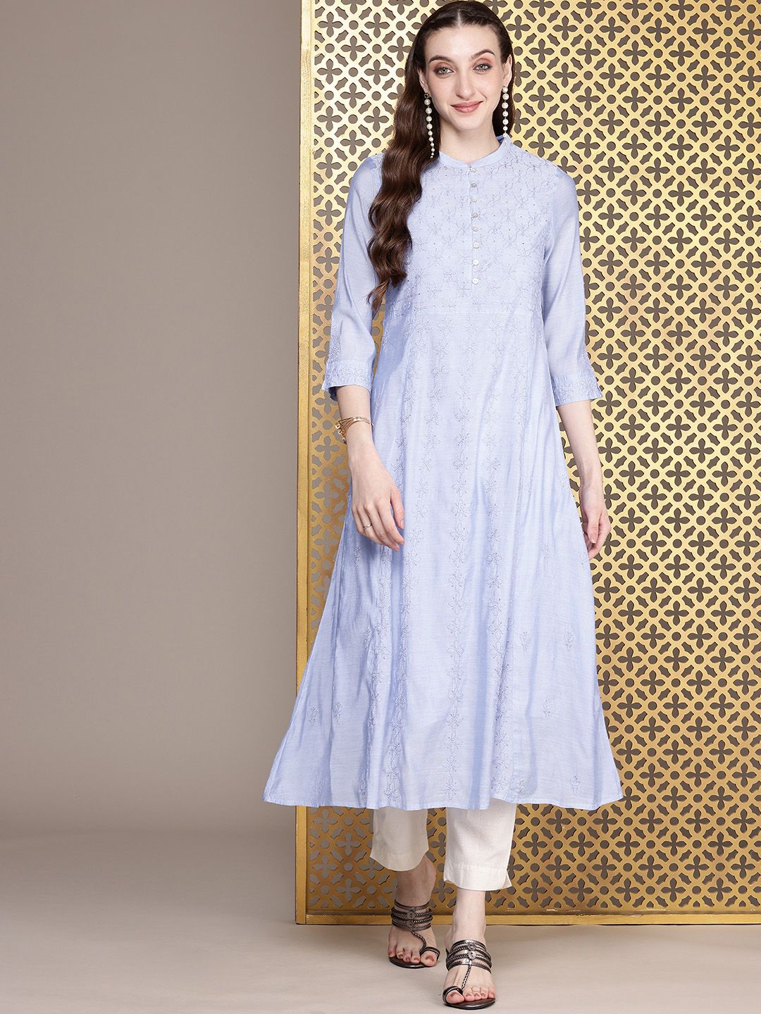 House of Pataudi Jashn Pure Cotton Chikankari Floral Embroidered Thread Work Kurta