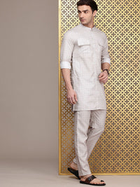 House of Pataudi Men Geometric Printed Jashn Kurta with Trousers