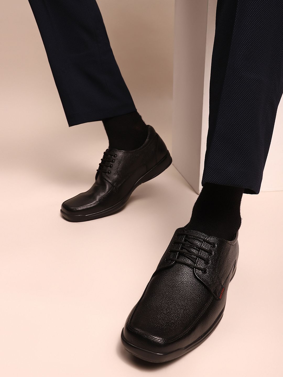 Red Chief Men Black Leather Semiformal Derbys