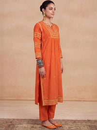 House of Chikankari Women Embroidered Thread Work Kurta