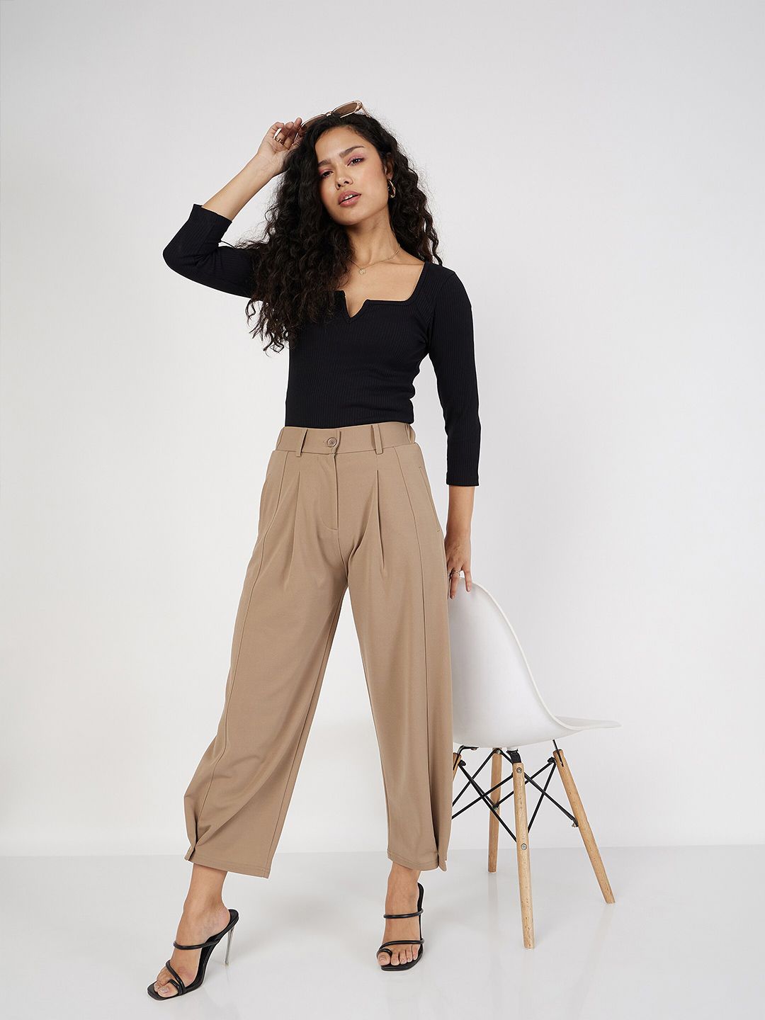 SASSAFRAS Black Ribbed Scoop Neck Fitted Top