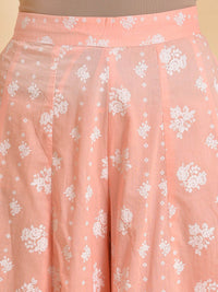W Women Green Floral Printed Loose Fit Pleated Trousers