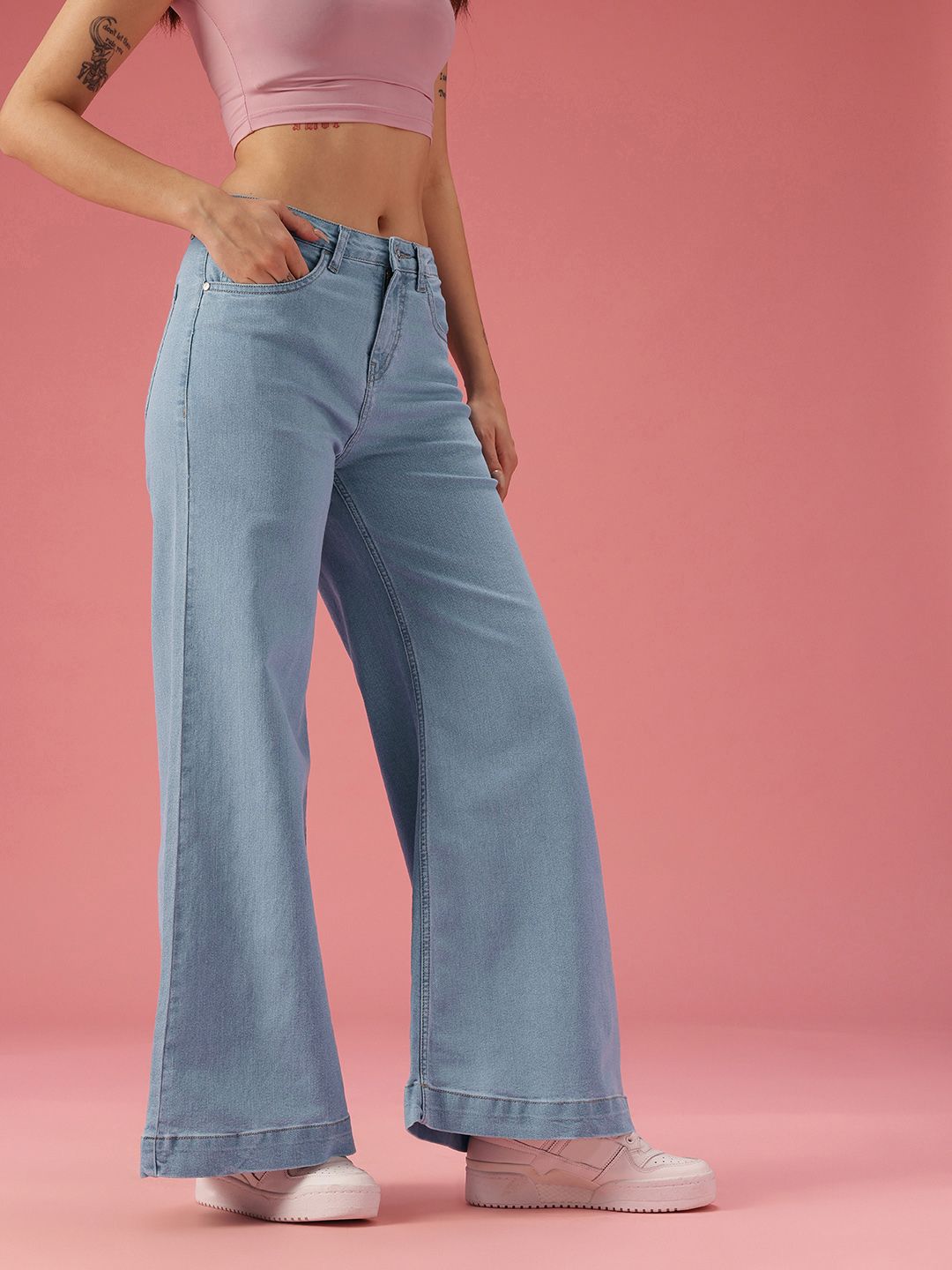 DressBerry Women Wide Leg Mid-Rise Light Fade Stretchable Jeans