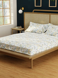 URBAN SPACE White & Blue Printed 200 TC Cotton Queen Bedsheet With 2 Pillow Covers
