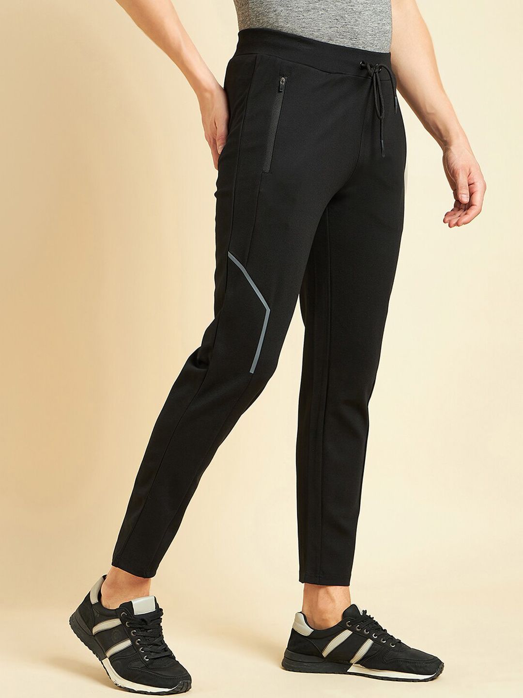 Sweet Dreams Men Black Mid-Rise Track Pants