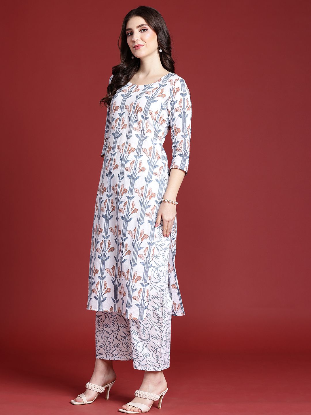 Anouk Women Floral Printed Regular Pure Cotton Kurta with Trousers & With Dupatta