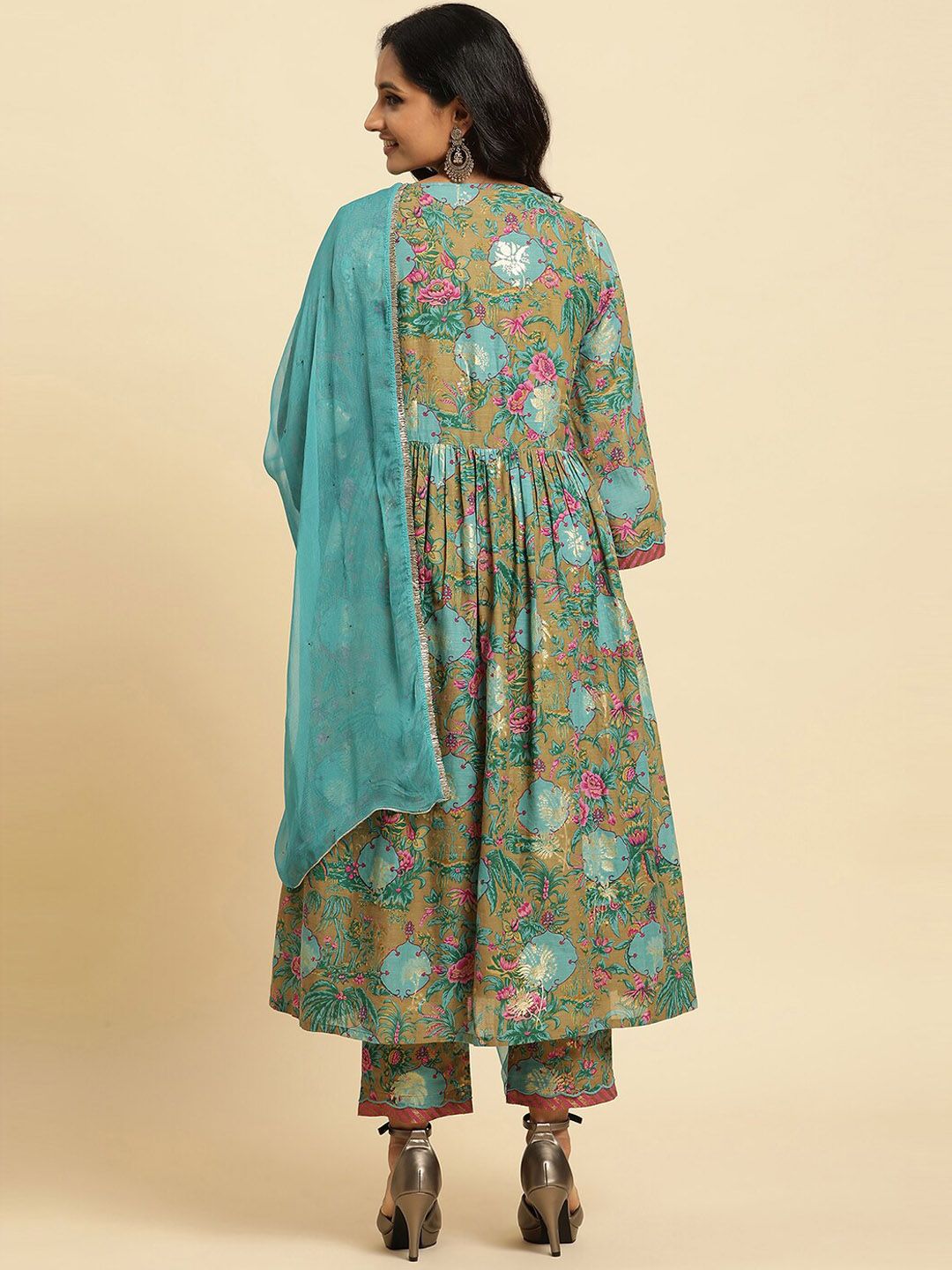 W Floral Print Cotton Kurta With Straight Pant & Dupatta