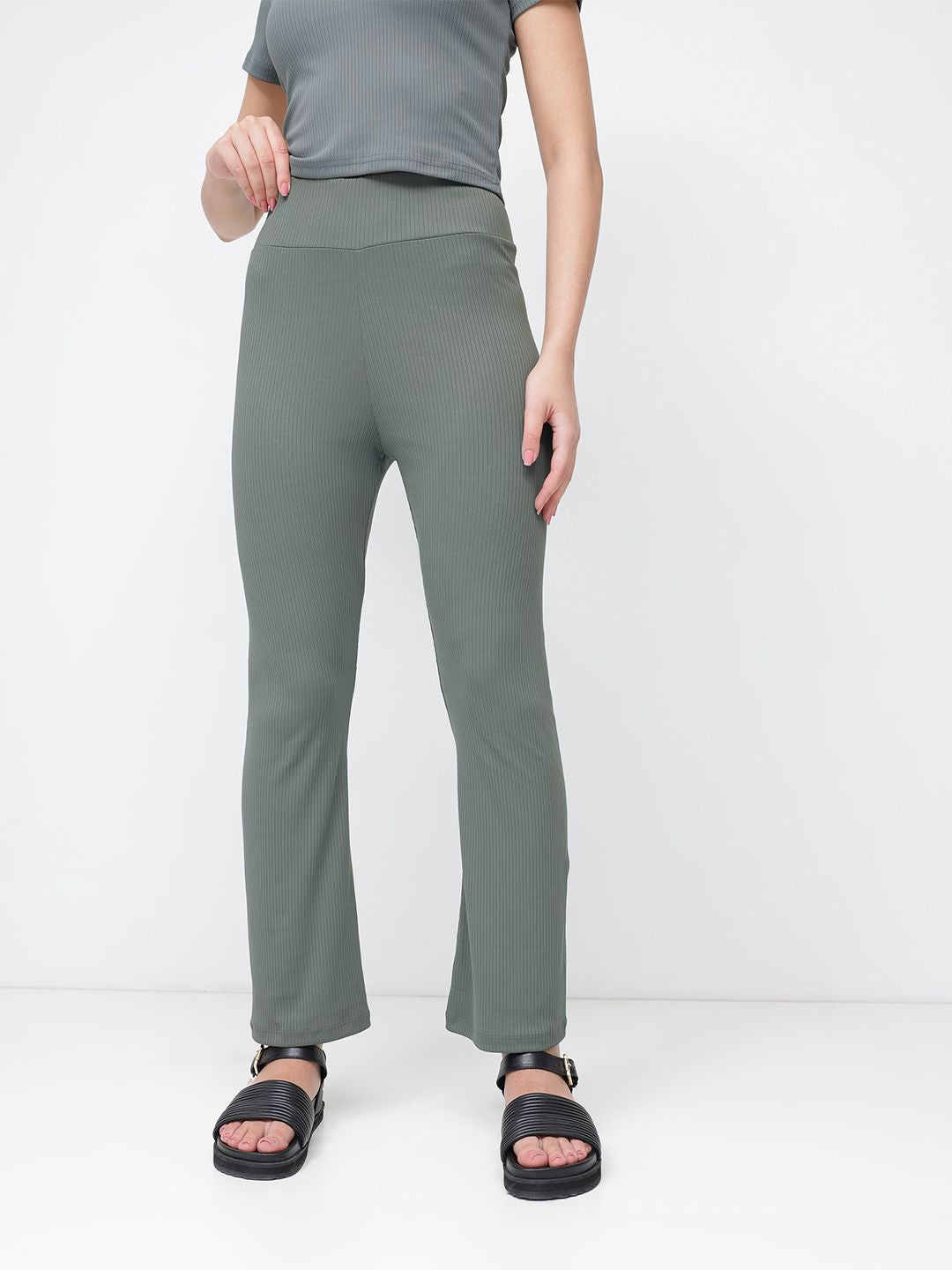 DressBerry Gettin' Groovy Ribbed Trouser