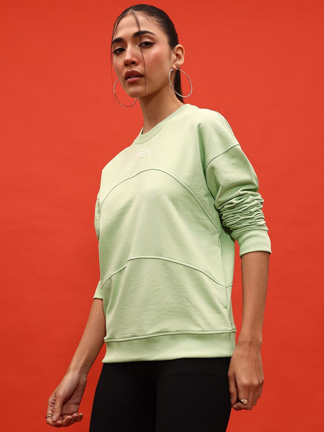 DressBerry Embroidered Detail Drop-Shoulder Sleeves Sweatshirt