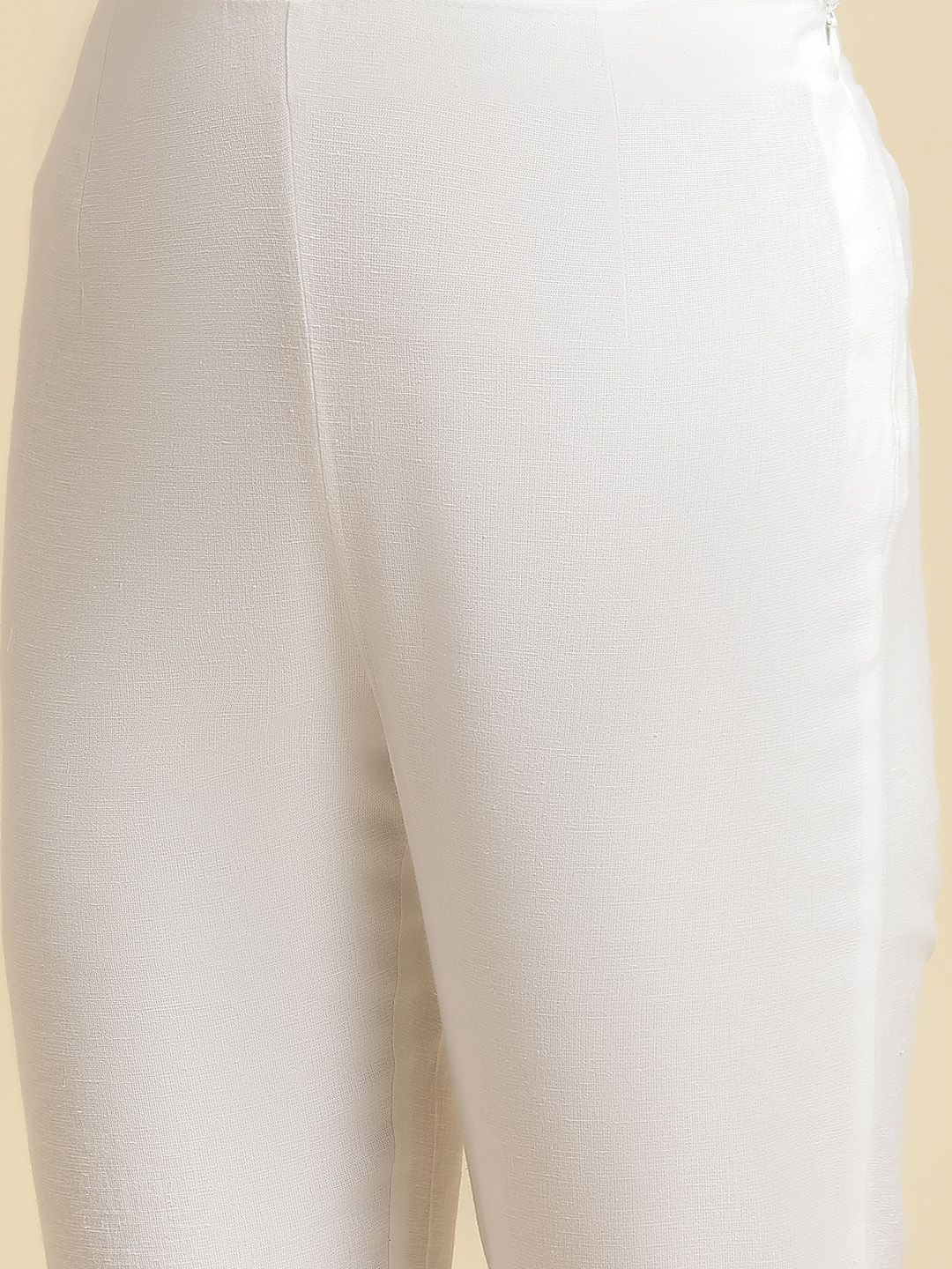 W Women Straight Fit Crop Trousers