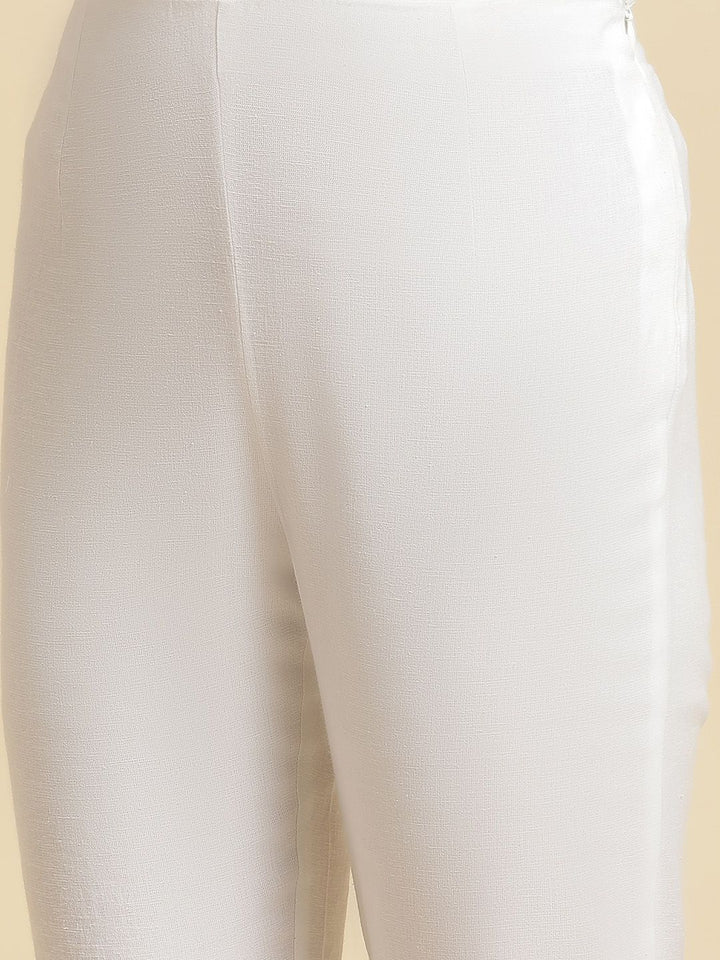 W Women Straight Fit Crop Trousers