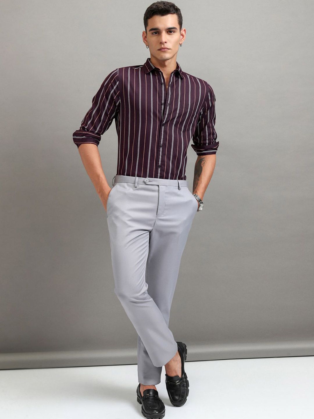 HIGHLANDER Men Striped Relaxed Fit Shirt