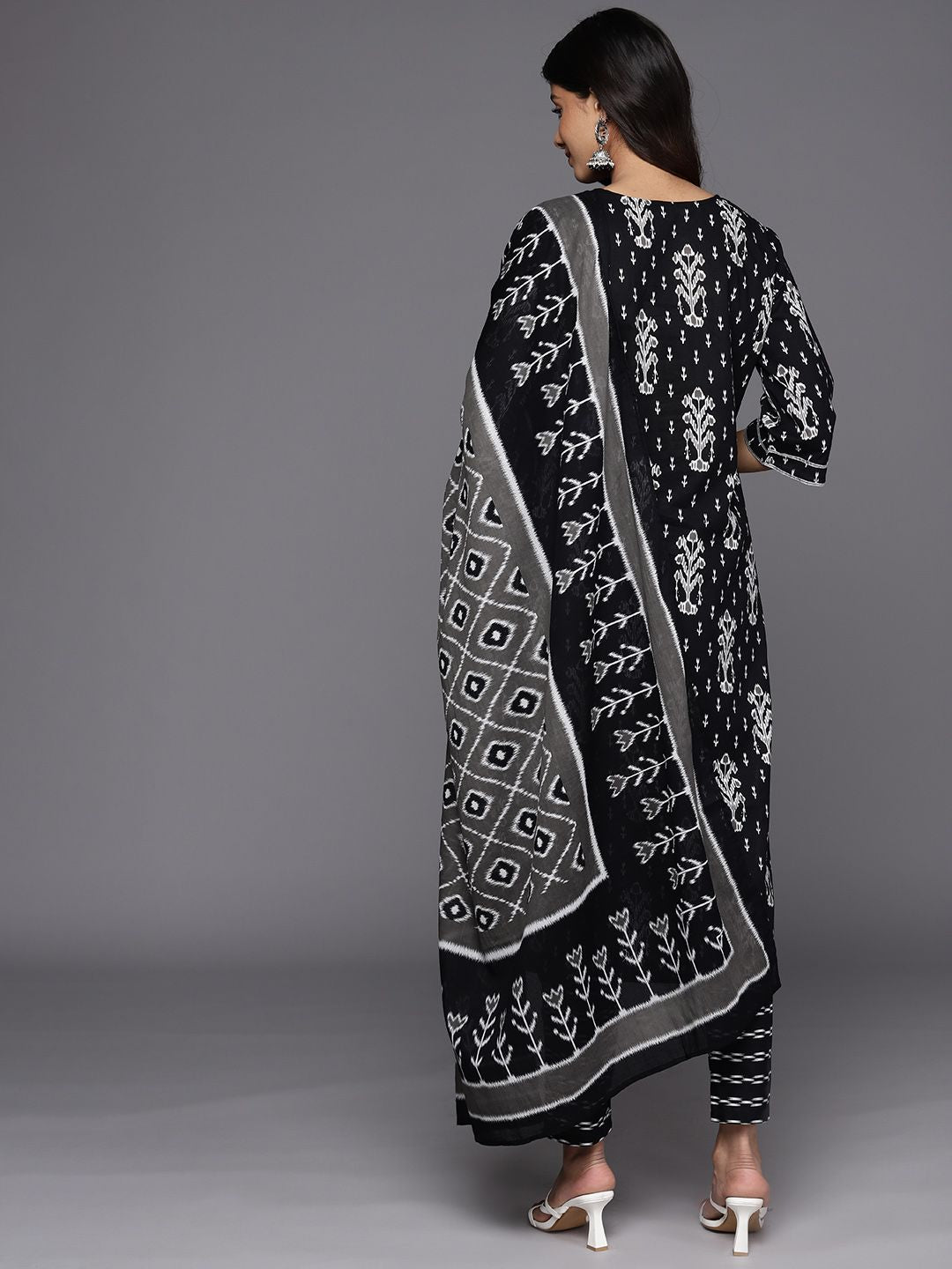 Libas Floral Printed Regular Mirror Work Pure Cotton Kurta With Trousers & Dupatta