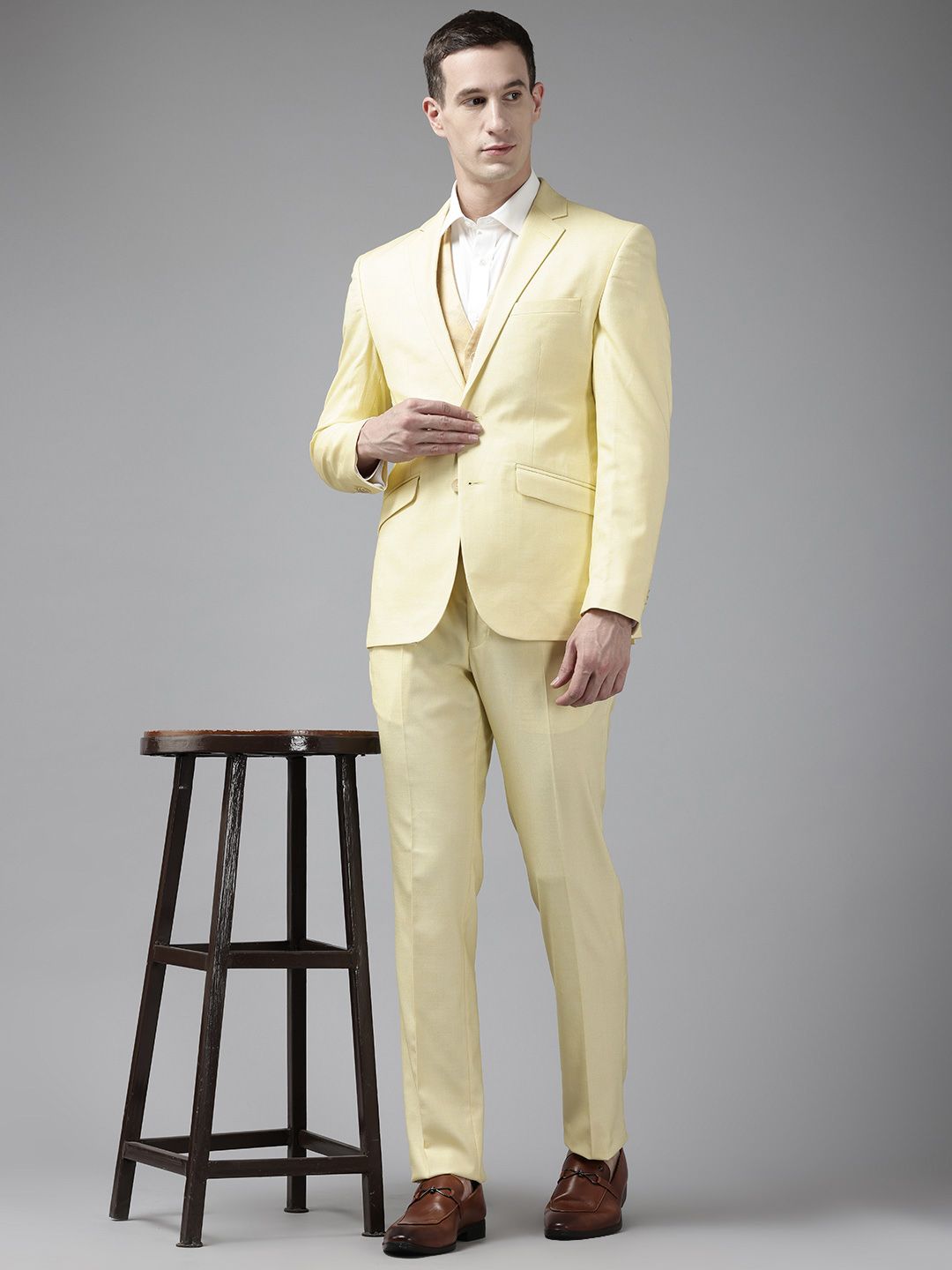 Park Avenue Notched Lapel Collar 2 Piece Formal Suit