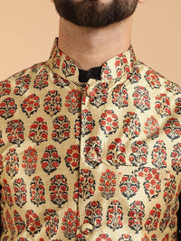 SOJANYA Kurta Lelaki Hitam & Beige dengan Jaket Nehru Churidar & Bercetak
