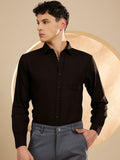 DENNISON Men Black Smart Slim Fit Solid Formal Wrinkle Free Shirt