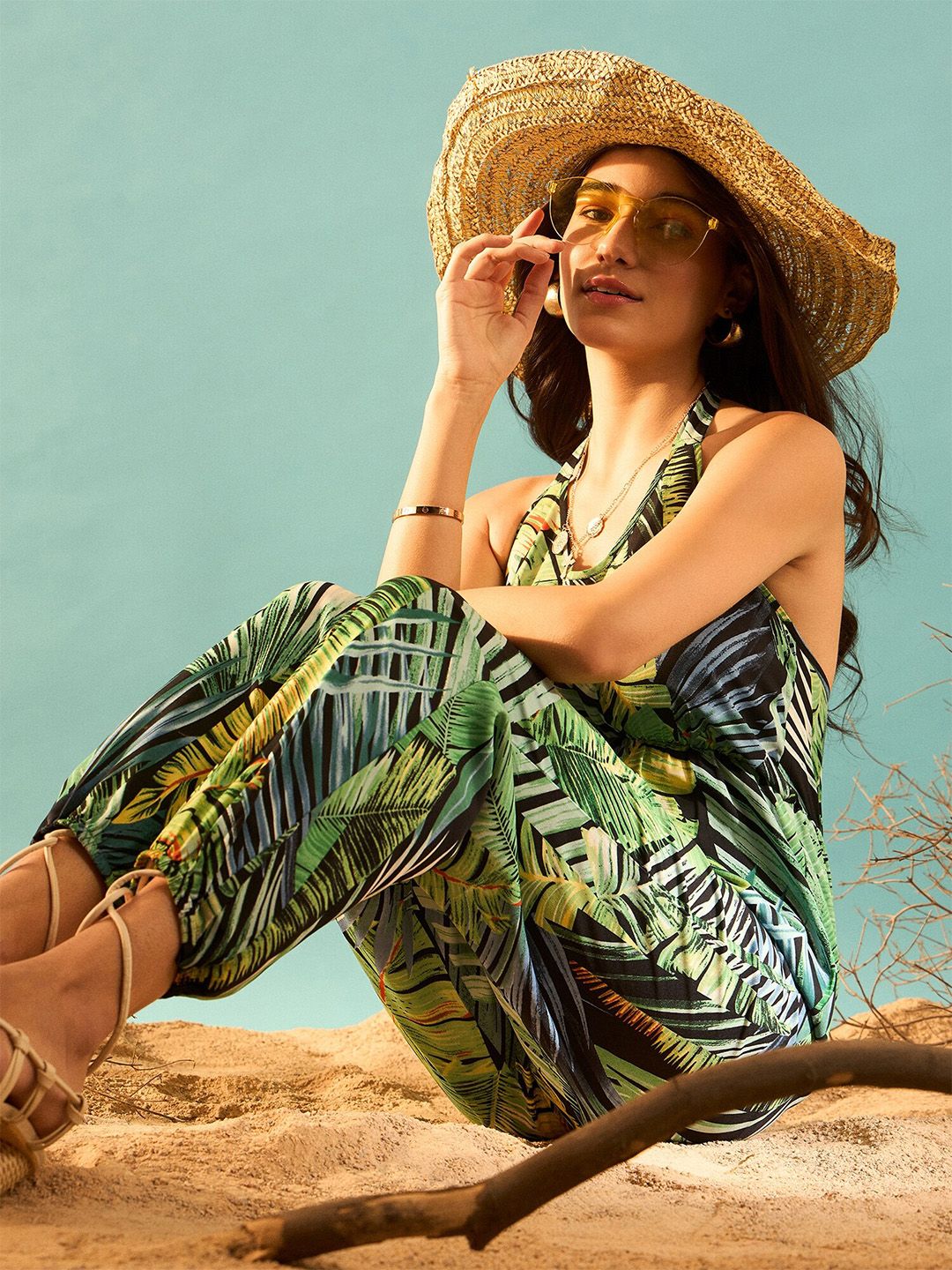 Berrylush Tropical Printed Halter Neck Printed Basic Jumpsuit