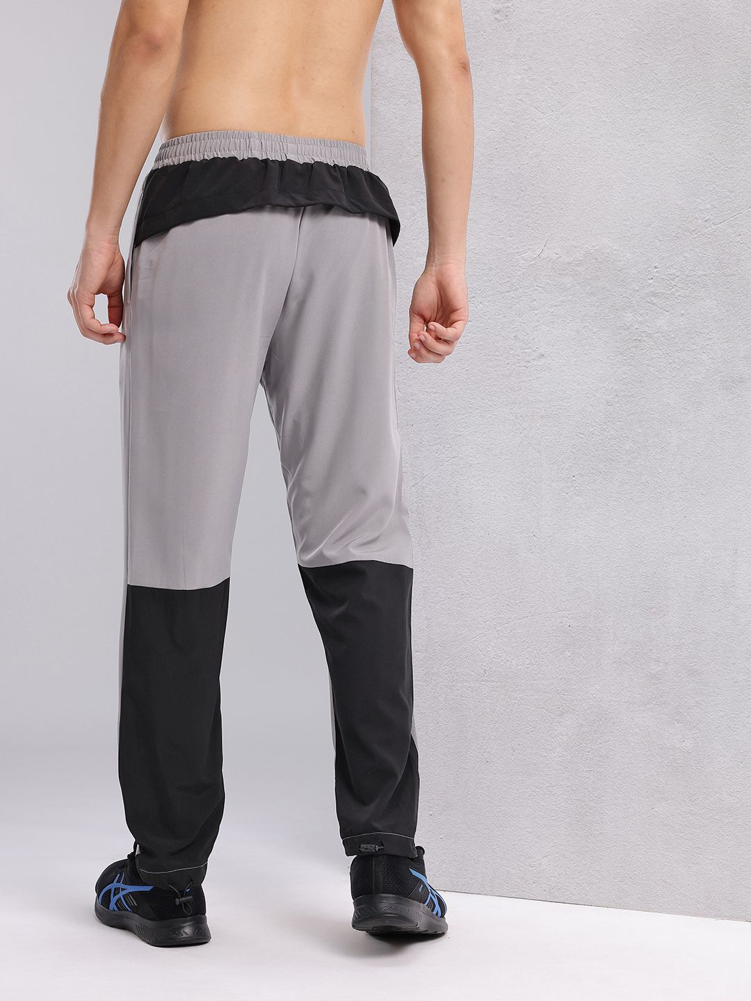 HRX by Hrithik Roshan Men Contrast Panel Running Joggers