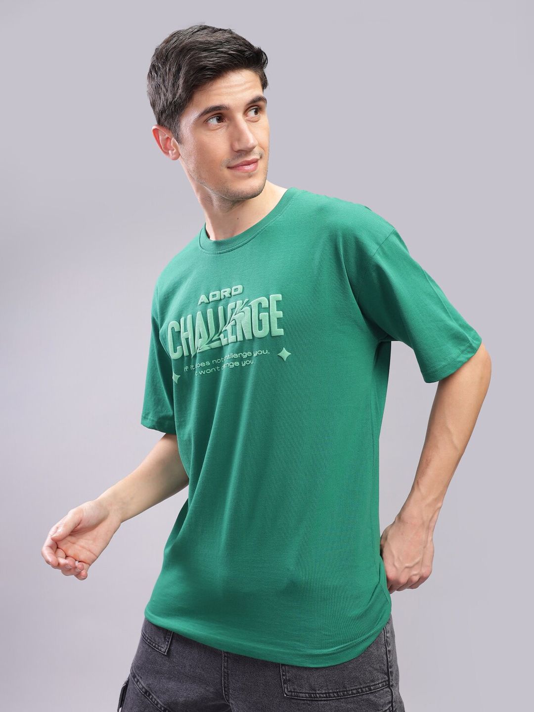 ADRO Men Typography Printed Pockets T-shirt