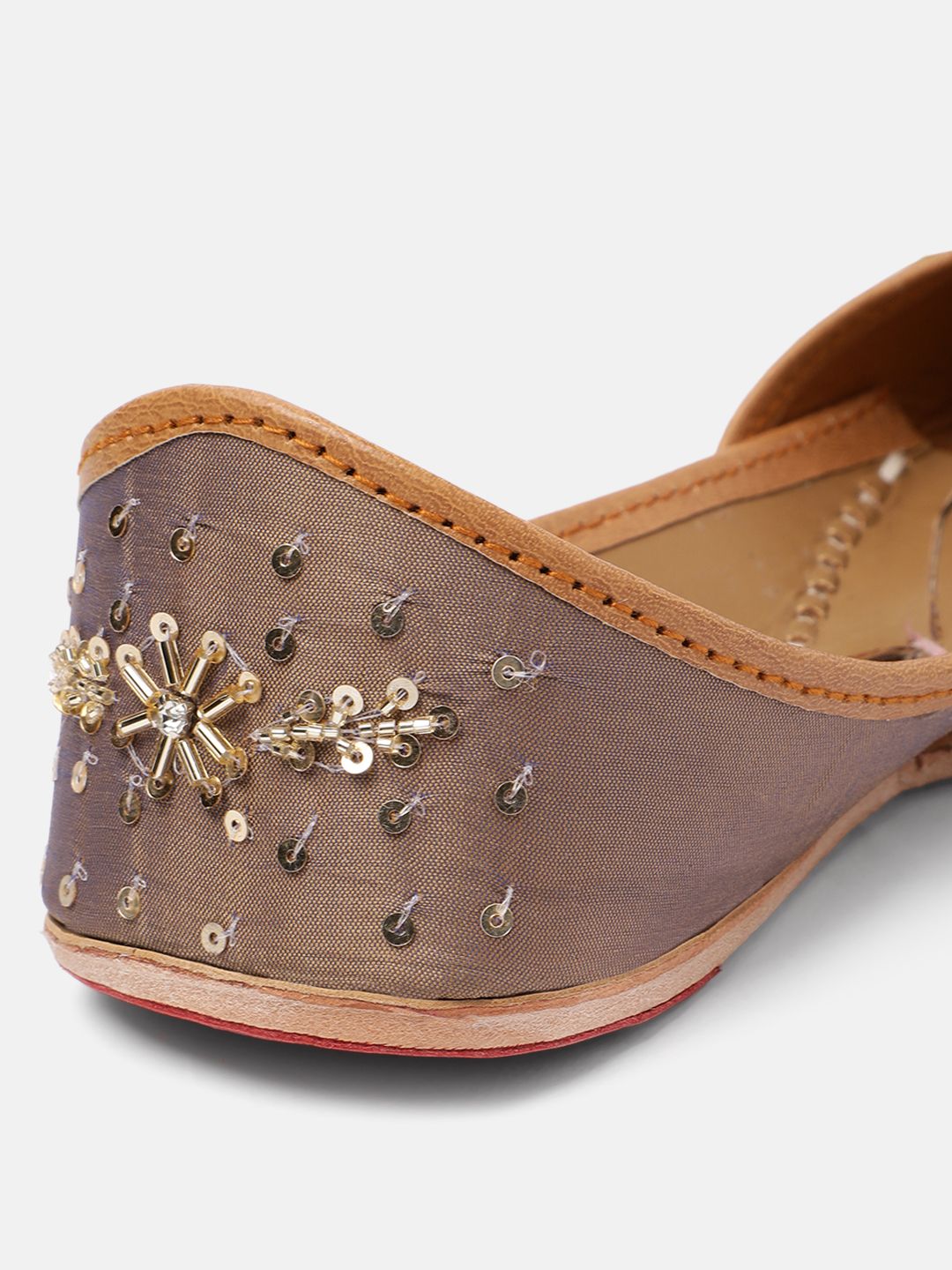 House of Pataudi Women Floral Embroidered Leather Mojaris