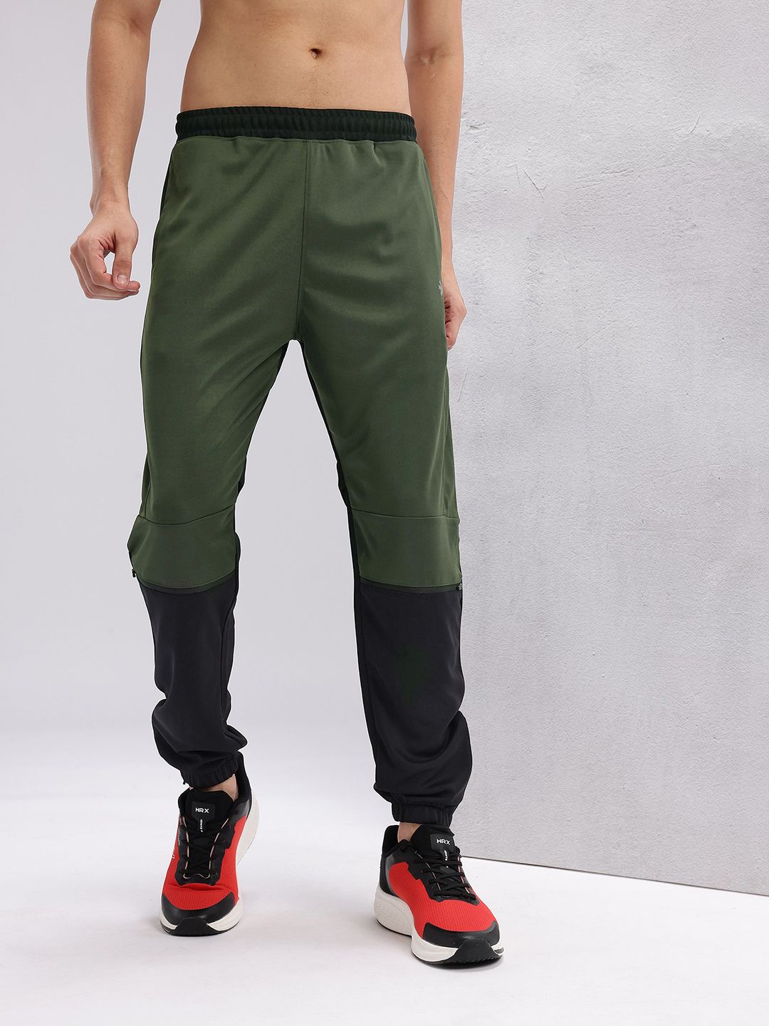 HRX by Hrithik Roshan Men Colourblocked Rapid-Dry Running Joggers