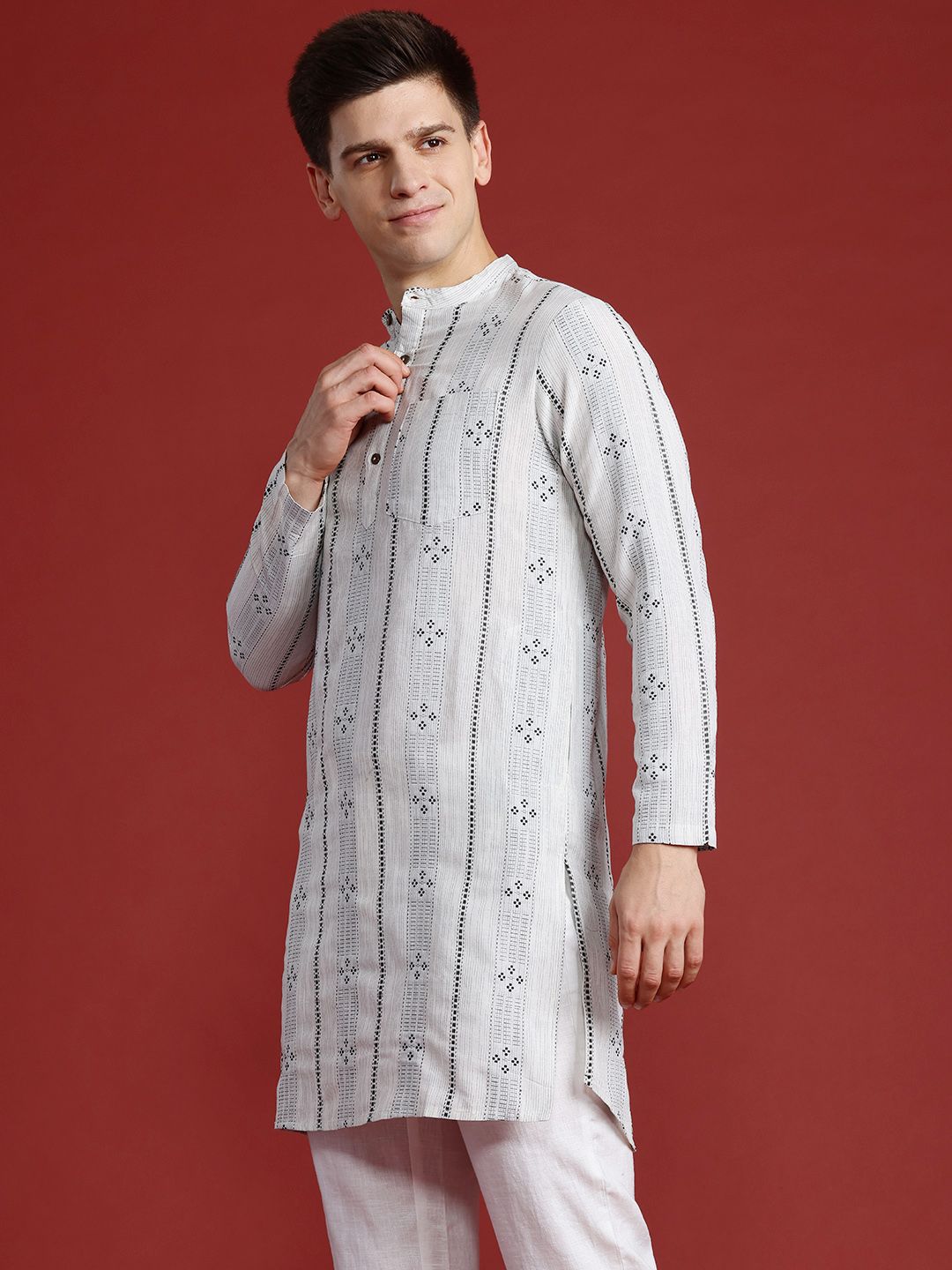 Anouk  Geometric Kantha Work Kurta