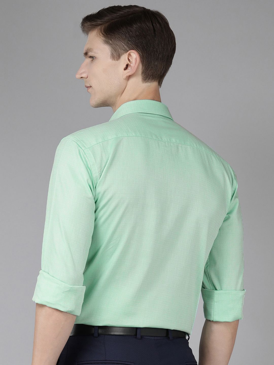Park Avenue Self Design Slim Fit Pure Cotton Formal Shirt