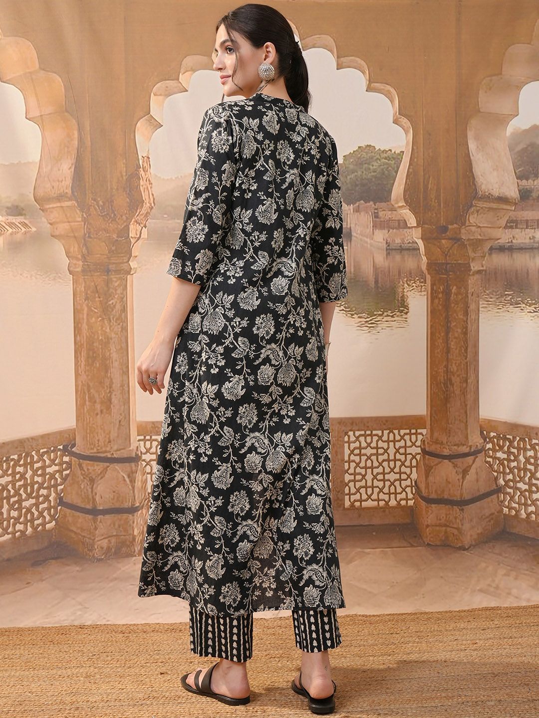 Vishudh Black Printed Top With Trousers & Shrug