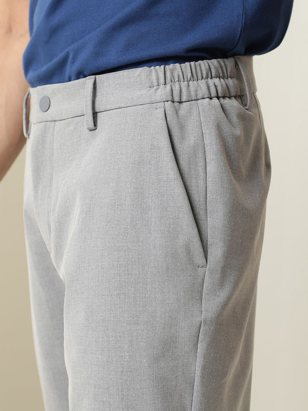 RARE RABBIT Men Trip Knee Length Solid Mid Rise Regular Fit Shorts