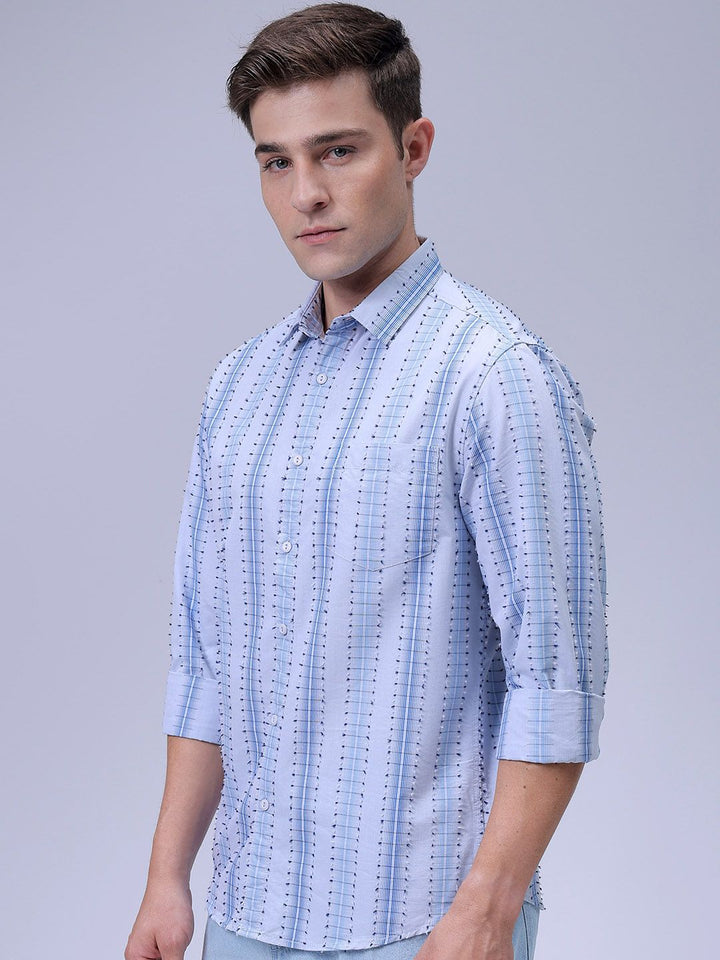 The Indian Garage Co Men Slim Fit Spread Collar Textured Cotton Casual Shirt