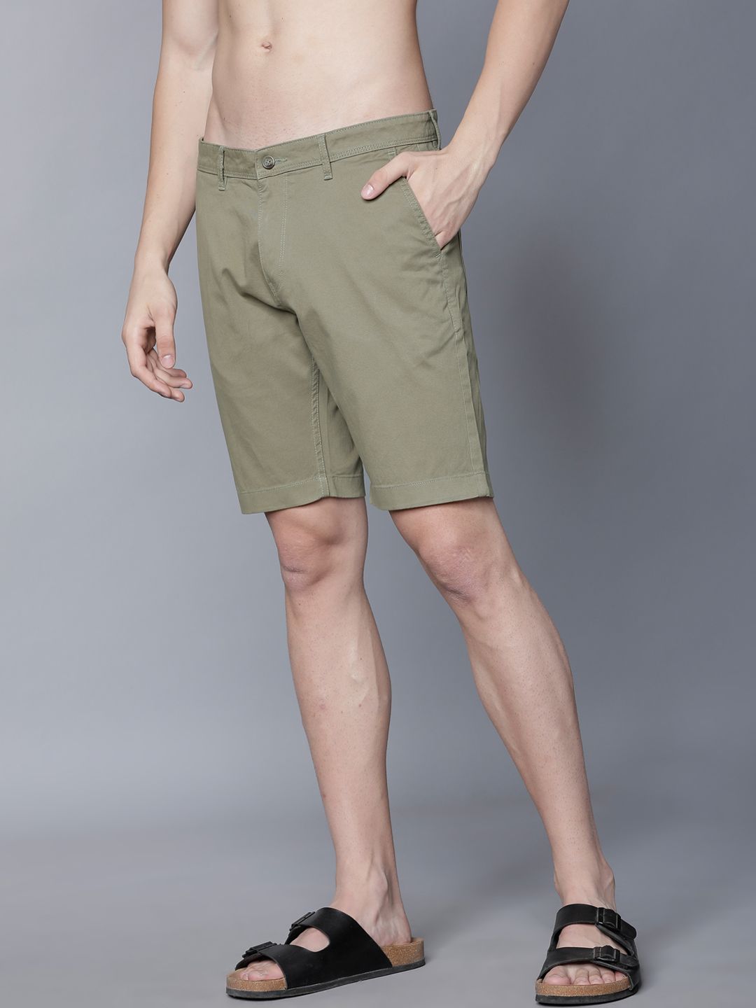 HIGHLANDER Men Olive Green Solid Slim Fit Chino Shorts