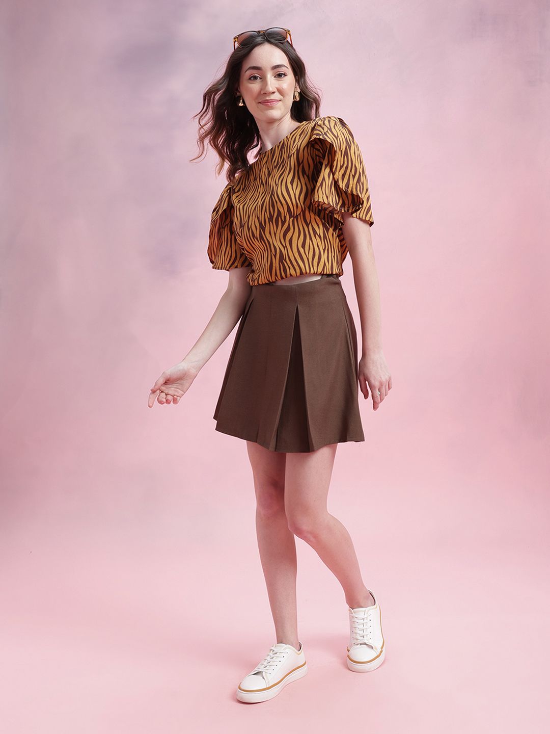 DressBerry Floral Print Tulip-Style Flared Sleeves Top