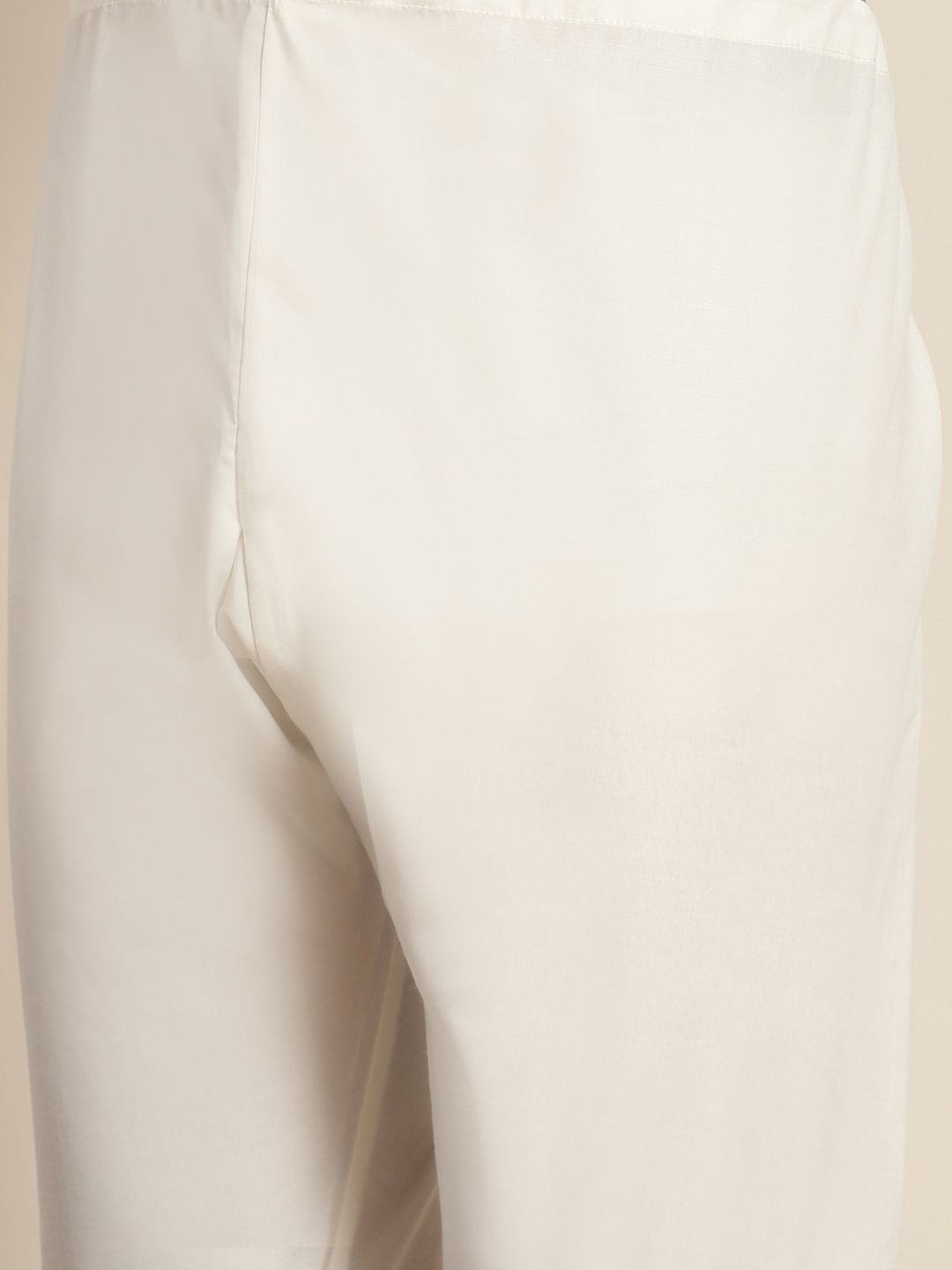 SOJANYA Men Woven Design Kurta with Churidar with Nehru Jacket