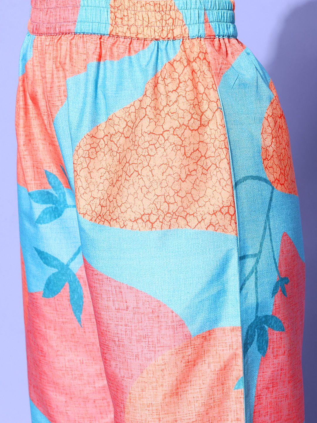 Varanga Women Printed Regular Kurta with Trousers