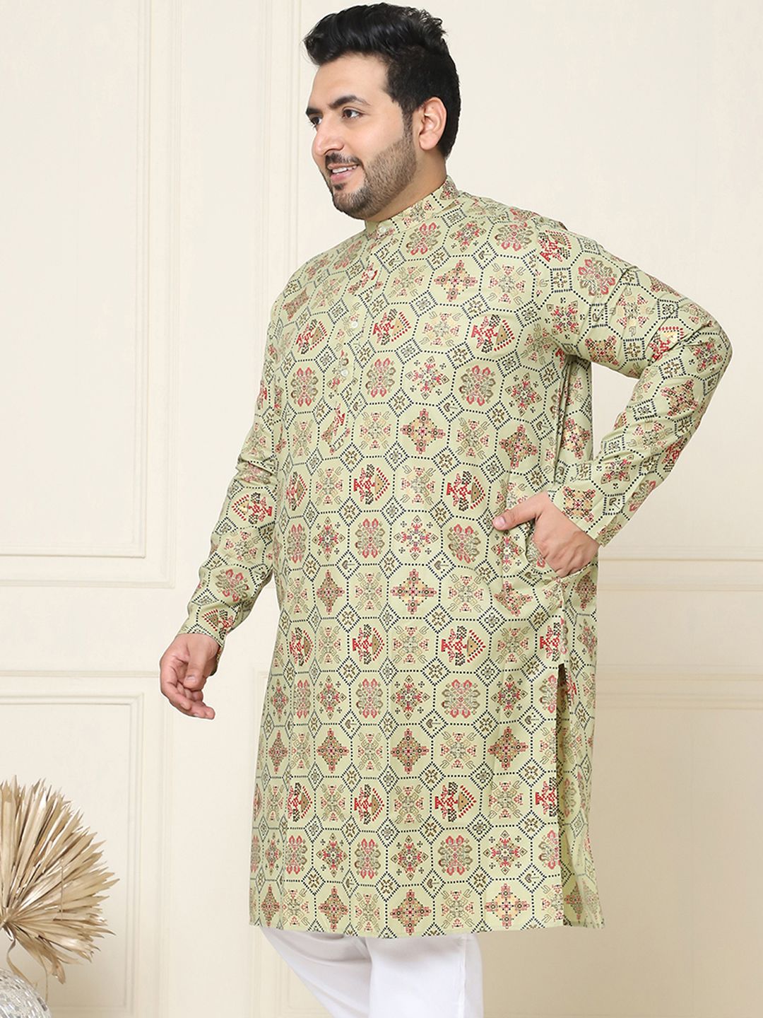 SOJANYA PLUS Motif Etnik Bercetak Kurta
