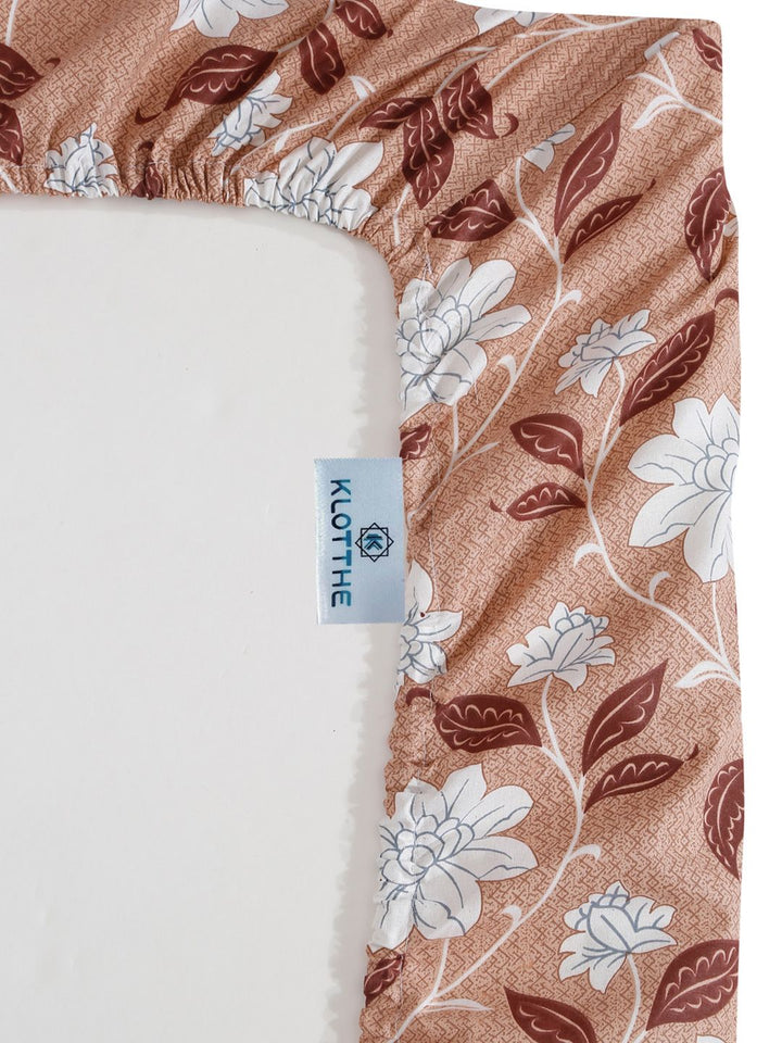 KLOTTHE Beige Floral Pure Cotton 400 TC Fitted King Superfine Bedsheet with 2 Pillow Covers-98 x 89 inches