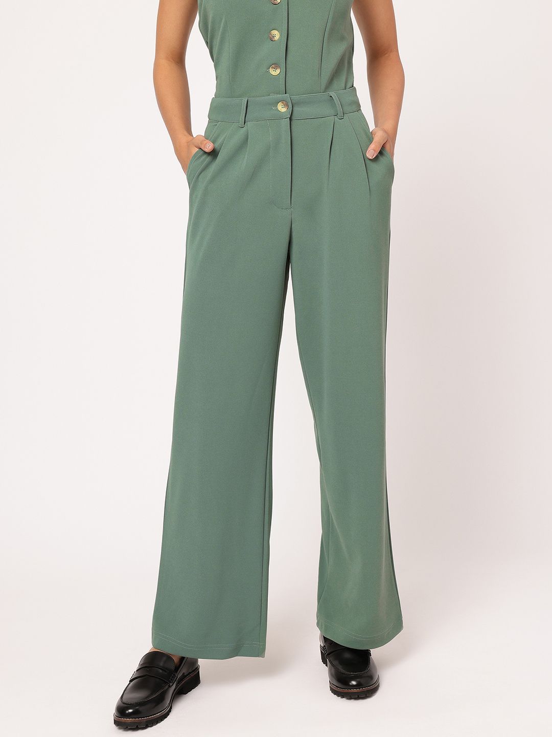 DressBerry Women Sleek Street Pleated Parallel Trousers