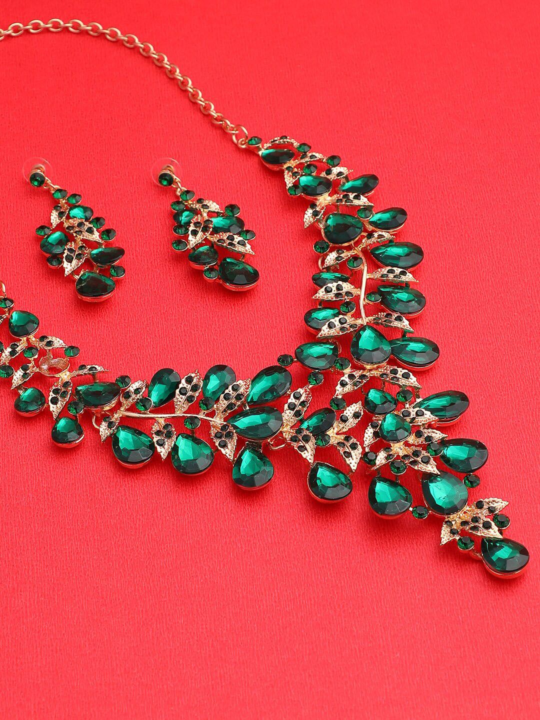 SoHi Women Gold Plated Designer Green Stone and Antings