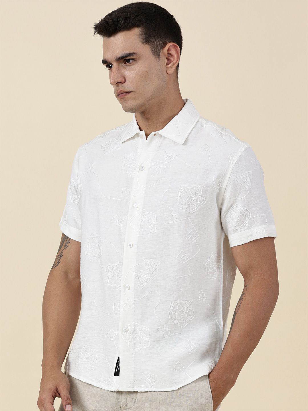 Thomas Scott Men Embroidered Regular Fit Casual Shirt