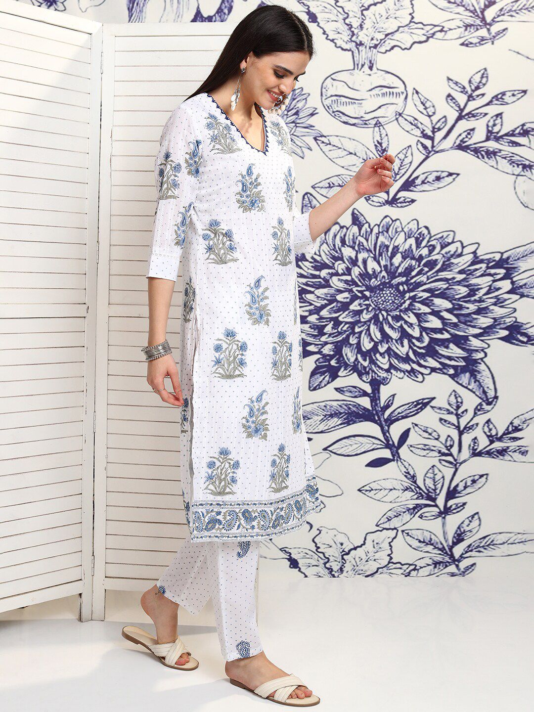 Vishudh Floral Printed Pure Cotton Straight Kurta & Trousers With Dupatta