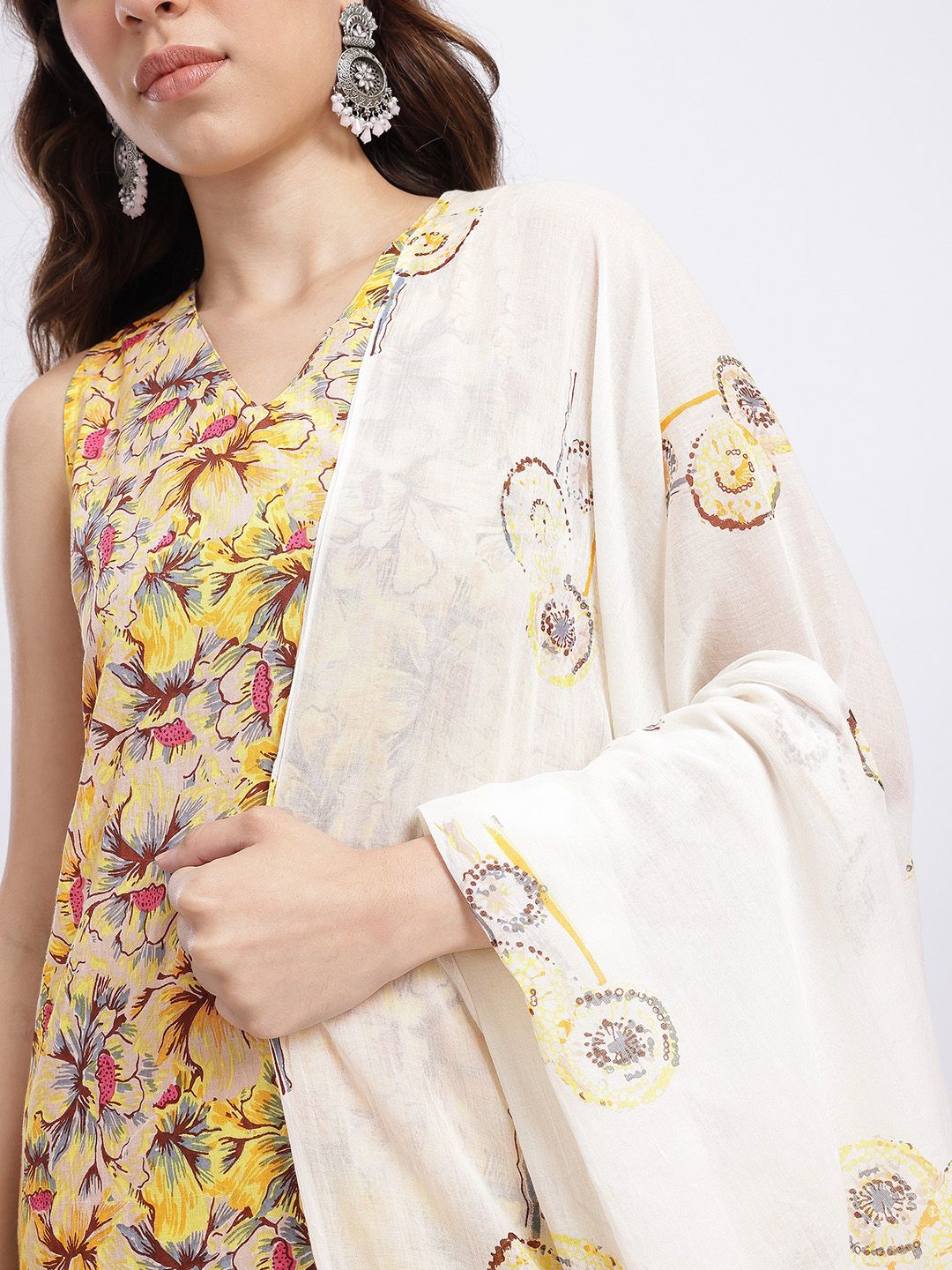 Anouk Floral Print V-Neck Pure Cotton Kurta & Trousers with Dupatta