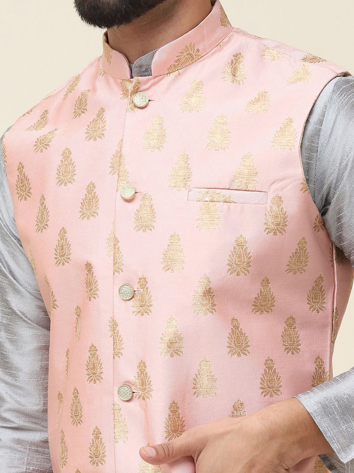SOJANYA Kurta Rekaan Tenunan Lelaki dengan Churidar dengan Jaket Nehru