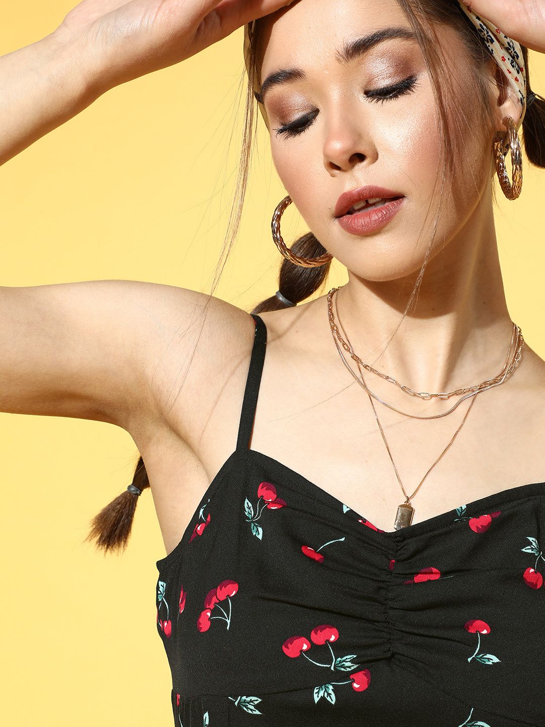 Berrylush Black & Red A-Line Midi Dress
